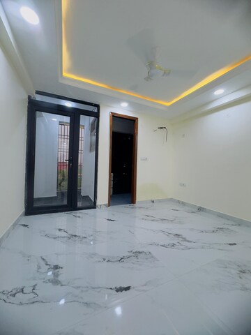 Master Bedroom in 2 BHK Builder Floor at Chattarpur – for Rent