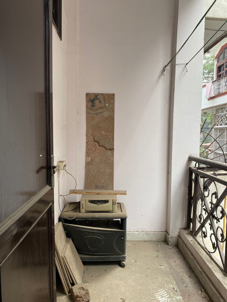 undefined, paschim vihar 2 Bedroom 900 Sq.Ft. Builder Floor In Paschim Vihar Delhi 8027610