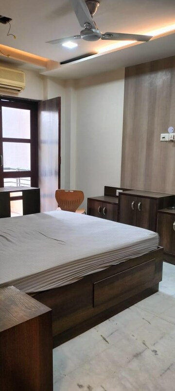 Bedroom in 2 BHK Builder Floor at Ansal Plaza Sector-23, Sector 23 – for Rent
