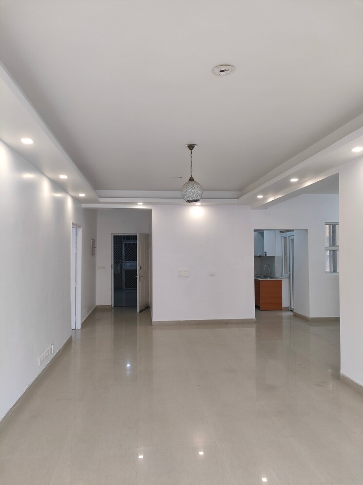 Room, tulip-ivory 4 Bedroom 2400 Sq.Ft. Apartment In Sector 70 Gurgaon 8027656