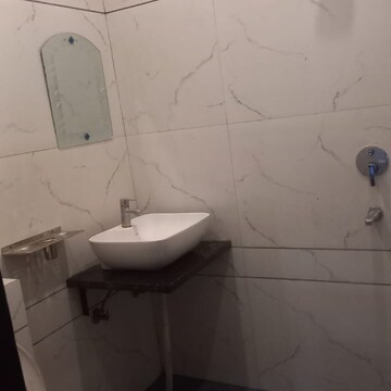 Bathroom in 3 BHK Apartment at Sunshine Enclave, Vip Road – for Rent