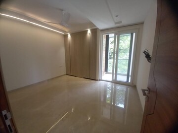 Master Bedroom in 4 BHK Builder Floor at Greater Kailash ii – for Rent