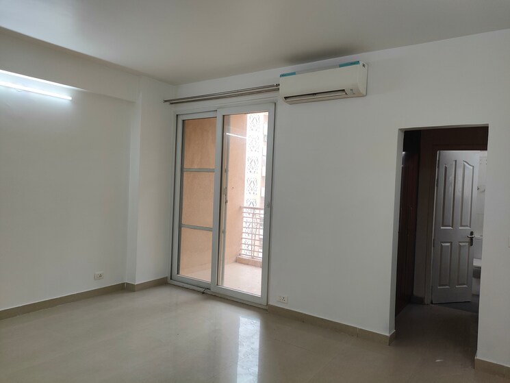 Room, tulip-ivory 4 Bedroom 2400 Sq.Ft. Apartment In Sector 70 Gurgaon 8027691