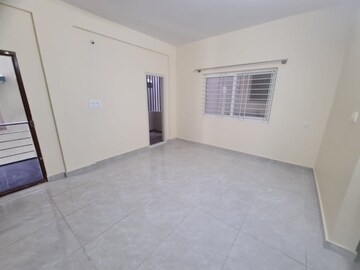 Room in 1 BHK Builder Floor at Hsr Layout – for Rent