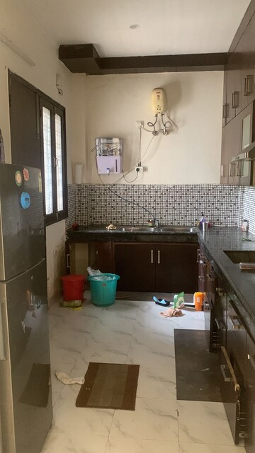 Bedroom in 3 BHK Builder Floor at Sector 40 – for Sale