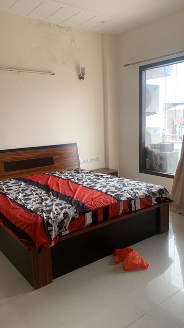 Bedroom in 3 BHK Builder Floor at Sector 40 – for Sale