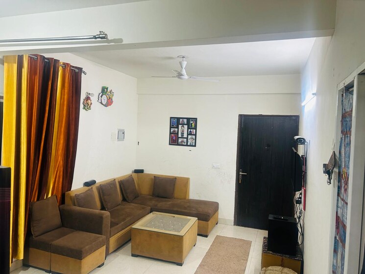 Living Room, signature-global-orchard-avenue 2 Bedroom 629 Sq.Ft. Apartment In Sector 93 Gurgaon 8027794