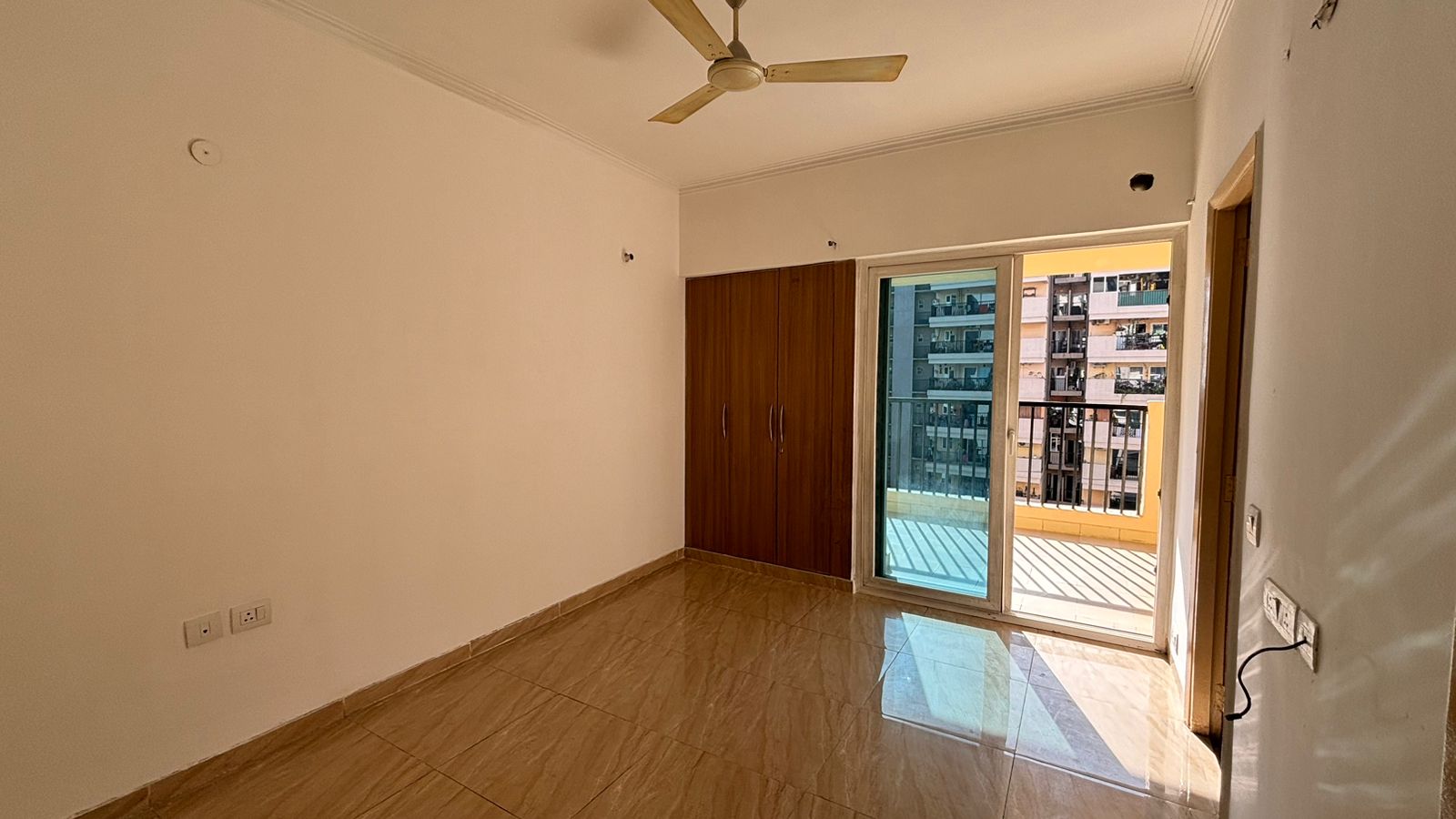 2 BHK Apartment For Sale in Gaur Atulyam