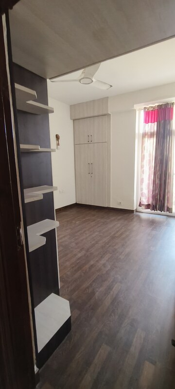 Master Bedroom in 3 BHK Apartment at SS Almeria, Sector 84 – for Rent