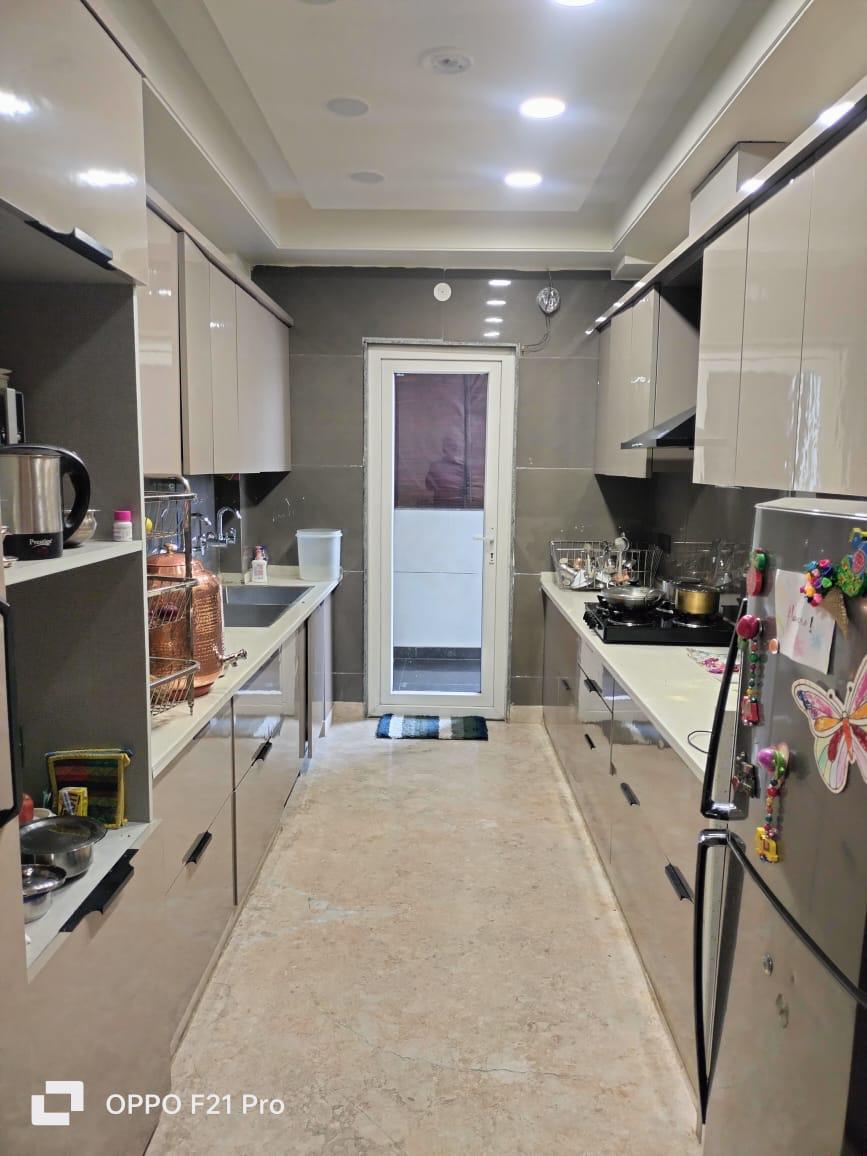 Plot For Sale in Sector 49