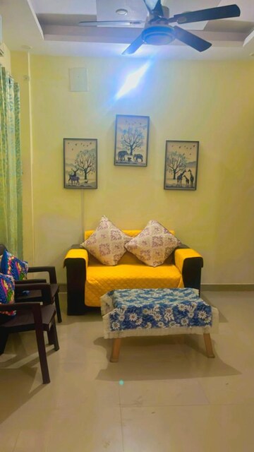 Living Room in 2 BHK Independent House at Gomti Nagar – for Rent