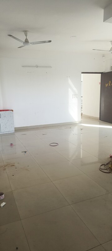 Bathroom in 2.5 BHK Apartment at Spaze Privy AT4, Sector 84 – for Rent