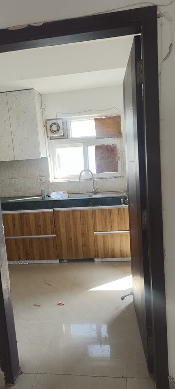 Kitchen in 2.5 BHK Apartment at Spaze Privy AT4, Sector 84 – for Rent
