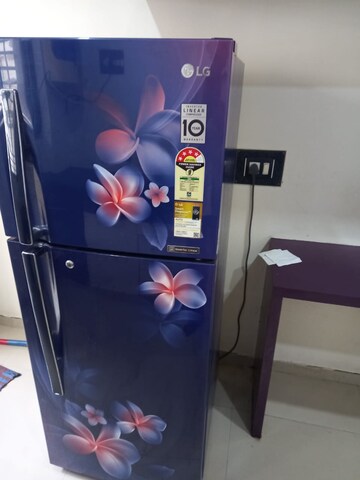 Furnished Amenities in 2 BHK Apartment at Sargaasan – for Rent