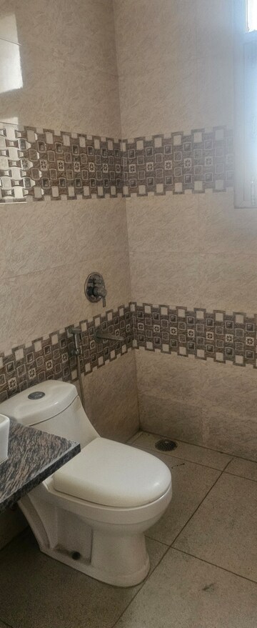 2 BHK Builder Floor For Sale in Sector 49