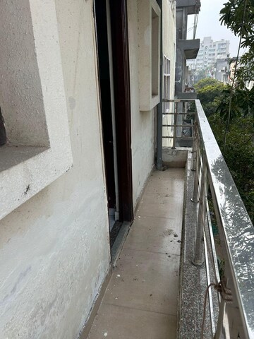 1 RK Builder Floor at Ansal Sushant Lok I, Sector 43 – for Rent