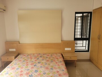 Bedroom in 4 BHK Apartment at Rohan 10 Kasturkunj, Ashok Nagar – for Rent