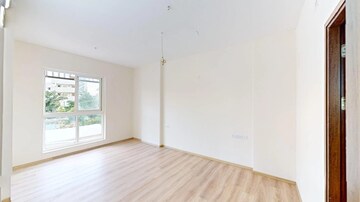 Room in 3 BHK Apartment at Skav Ohana, Kr Puram – for Sale