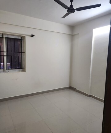 Room in 2 BHK Apartment at Whitefield – for Rent