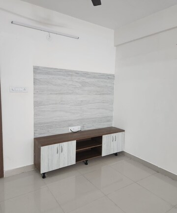 Room in 2 BHK Apartment at Whitefield – for Rent