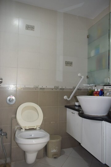 Bathroom in 2 BHK Apartment at Matoshree Pearl, Mahim – for Rent
