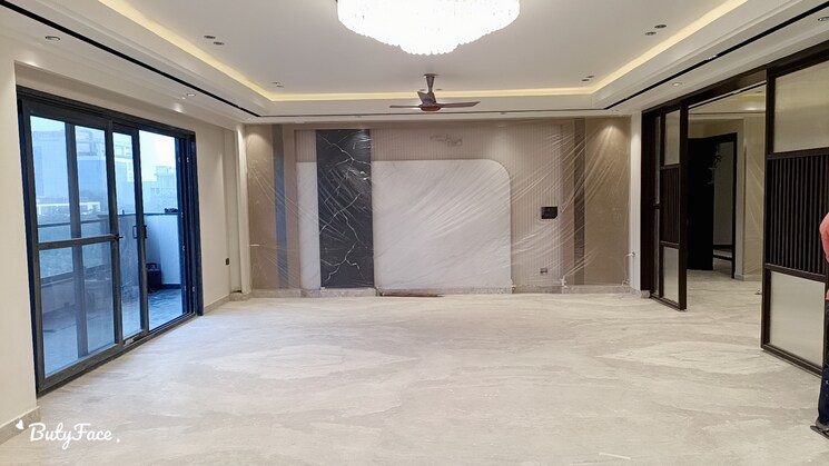 Room, tulip-ivory 4 Bedroom 2400 Sq.Ft. Apartment In Sector 70 Gurgaon 8028163