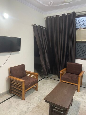 Living Room in 1 BHK Builder Floor at Alaknanda – for Rent