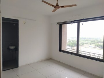 Room in 2 BHK Apartment at Chandkheda – for Rent