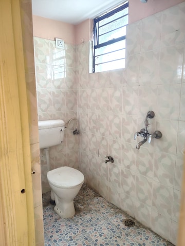 Bathroom in 3 BHK Apartment at Argora Kathal More Road – for Sale