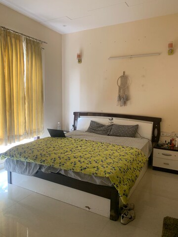 Bedroom in 3 BHK Builder Floor at Ansal Sushant Lok I, Sector 43 – for Rent