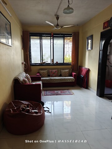 Living Room in 1 BHK Apartment at Dombivli East – for Rent