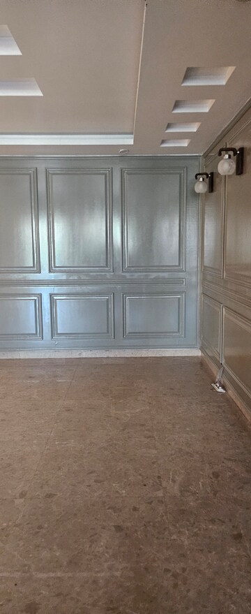 Furnished Amenities in 3 BHK Builder Floor at Sector 49 – for Sale