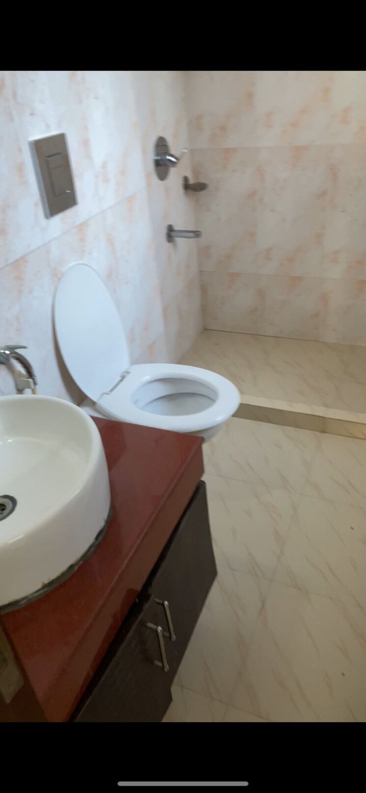 Bathroom, ansal-sushant-lok-i 3 Bedroom 215 Sq.Yd. Builder Floor In Sector 43 Gurgaon 8028263