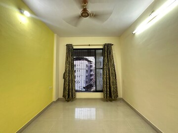Room in 2 BHK Apartment at Dombivli West – for Sale
