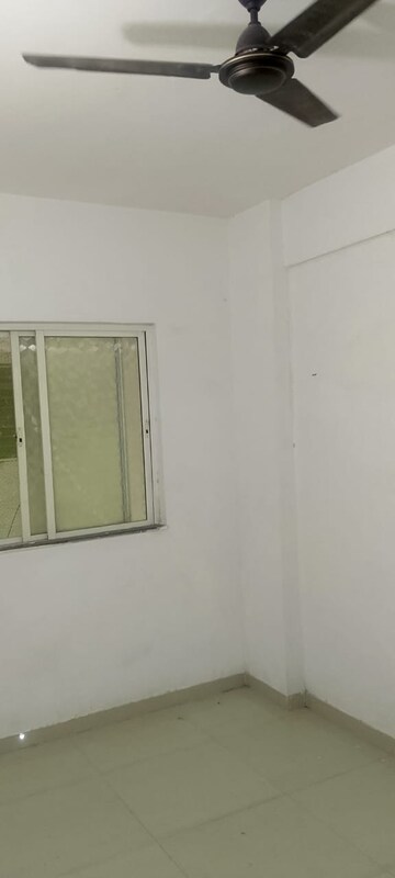 Room in 1 RK Apartment at Faith Nafisa Heights, New Nana Peth – for Rent