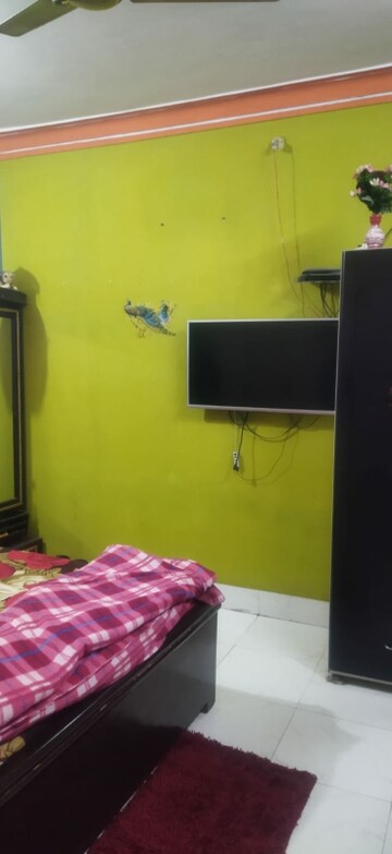 Room in 2 BHK Apartment at Gol Pahariya – for Rent