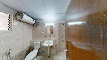 Bathroom in 4 BHK Apartment at Hara Vijaya Heights, Kanakapura Road – for Sale