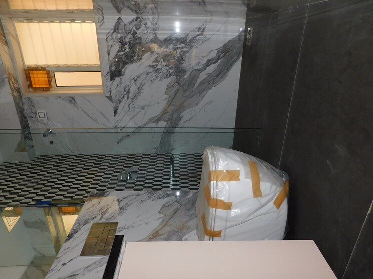 Bathroom, akruti-kalaya-tower 3 Bedroom 1140 Sq.Ft. Apartment In Prabhadevi Mumbai 8002371