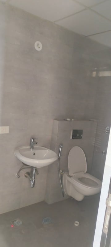 Attached Bathroom in 1 BHK Apartment at Godrej Nest Kandivali, Kandivali East – for Rent