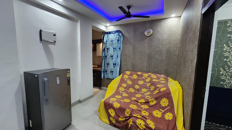 Bedroom, sector 73 2 Bedroom 1050 Sq.Ft. Builder Floor In Sector 73 Noida 8028682