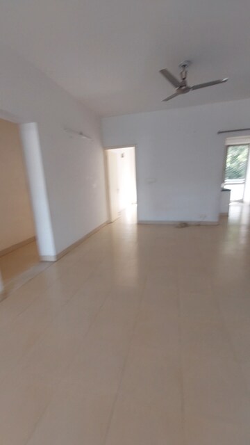 Room in 2 BHK Builder Floor at Sector 82 – for Rent