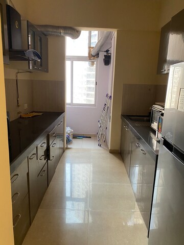 Team Area in 3 BHK Apartment at Runwal Greens, Mulund West – for Rent