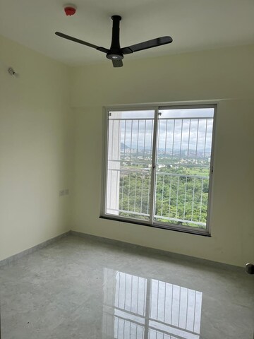 Room in 3 BHK Apartment at Kolte Patil Life Republic, Hinjewadi – for Rent
