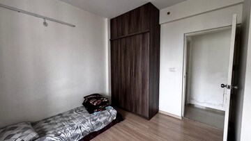 Bedroom in 2.5 BHK Apartment at DLF Westend Heights New Town, Akshayanagar – for Rent