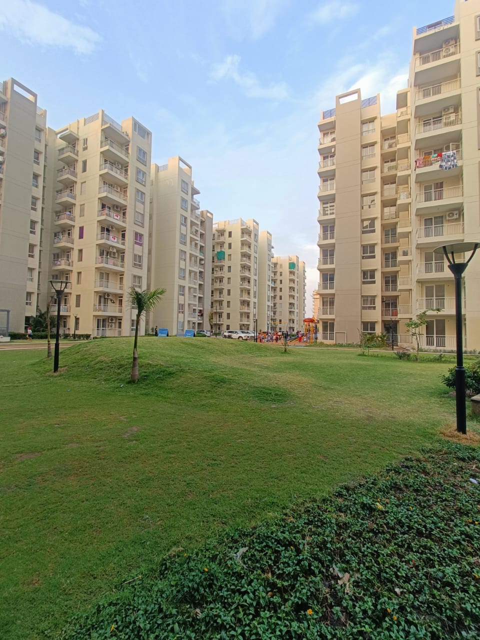 3 BHK + Pooja Room Apartment For Sale in Divine Apartment Zirakpur