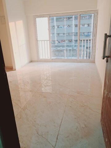 Room in 2 BHK Apartment at Sri Zynergy, Suman Nagar – for Rent