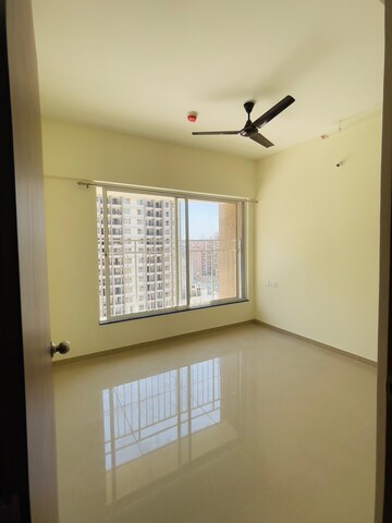 Room in 2 BHK Apartment at Kolte Patil Life Republic, Hinjewadi – for Rent