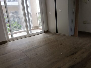 Room in 2 BHK Apartment at Ace Palm Floors, Sector 89 – for Sale