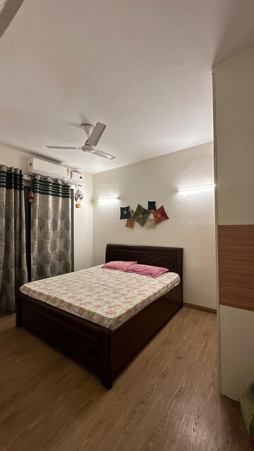 Bedroom in 3 BHK Apartment at Emaar Palm Gardens, Sector 83 – for Rent