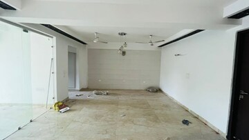 Living Room in 3 BHK Builder Floor at Ambience Creacions, Sector 22 – for Rent